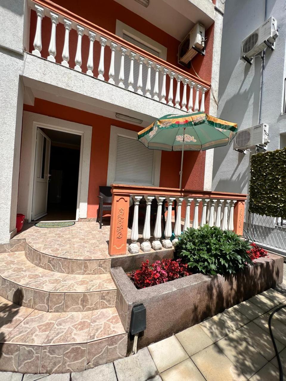 Apartments Brnjada Sutomore Chambre photo