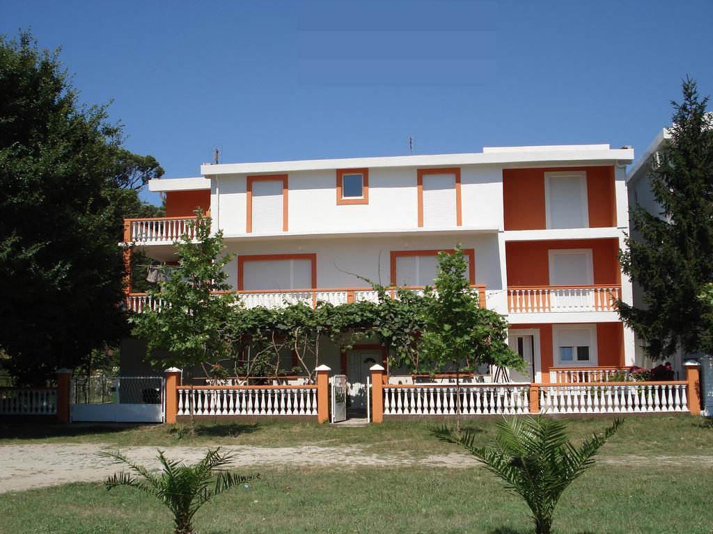 Apartments Brnjada Sutomore Extérieur photo