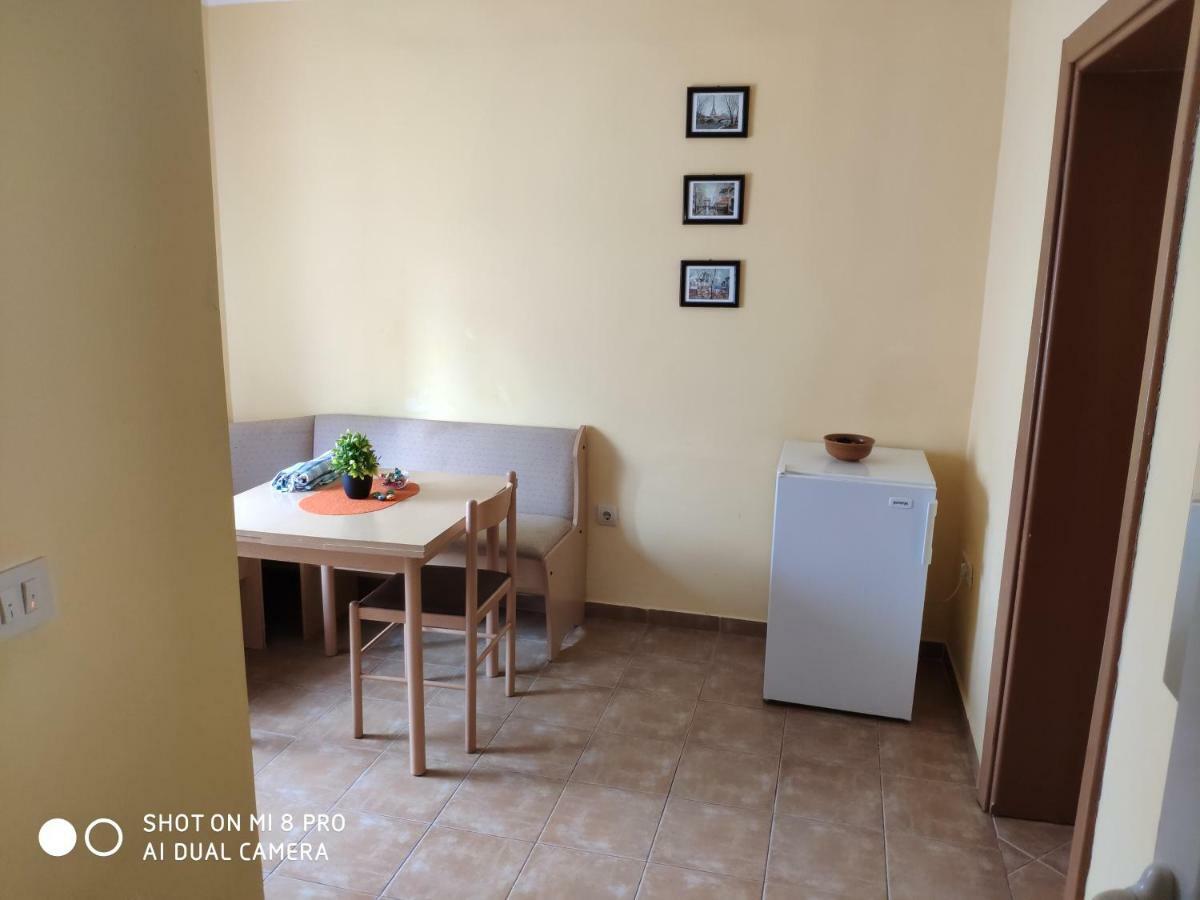 Apartments Brnjada Sutomore Extérieur photo
